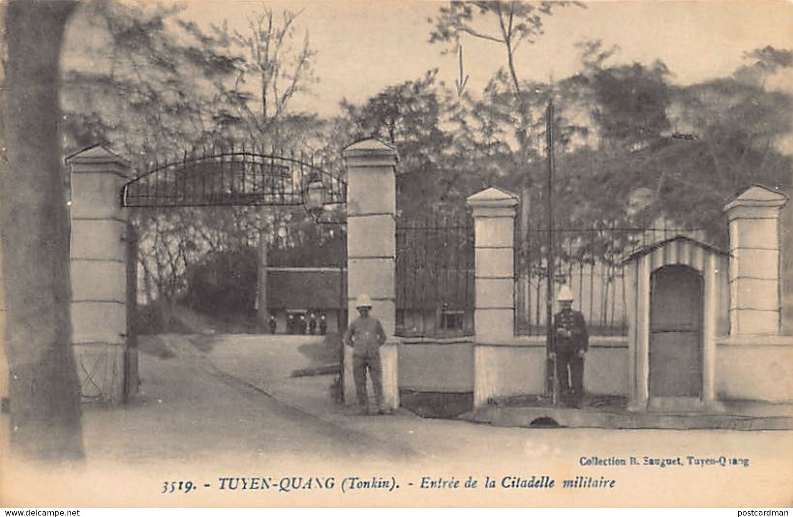 Vietnam - TUYEN QUANG - Entrée De La Citadelle Militaire - Ed. B. Sauguet 3519 - Viêt-Nam