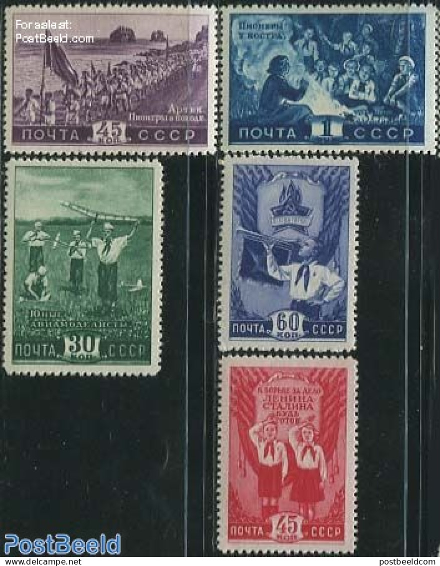 Russia, Soviet Union 1948 Pioneers Organisation 5v, Unused (hinged), Sport - Gliding - Scouting - Unused Stamps