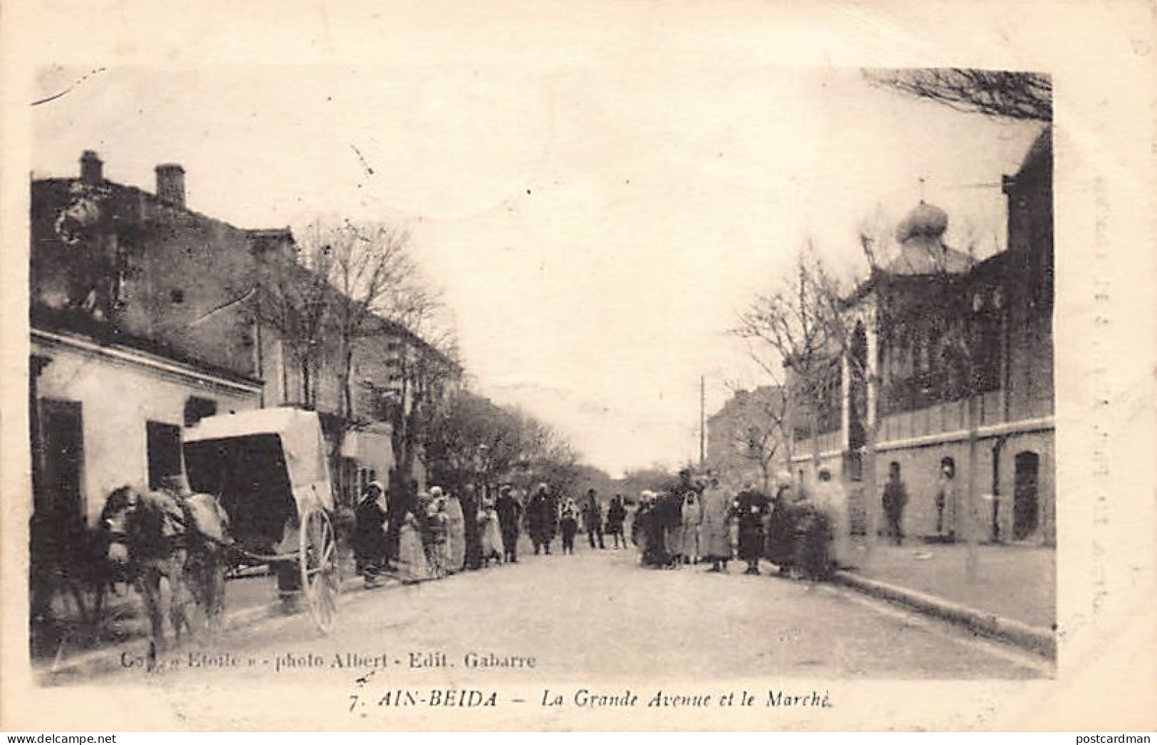 AIN BEIDA - La Grande Avenue Et Le Marché - Autres & Non Classés