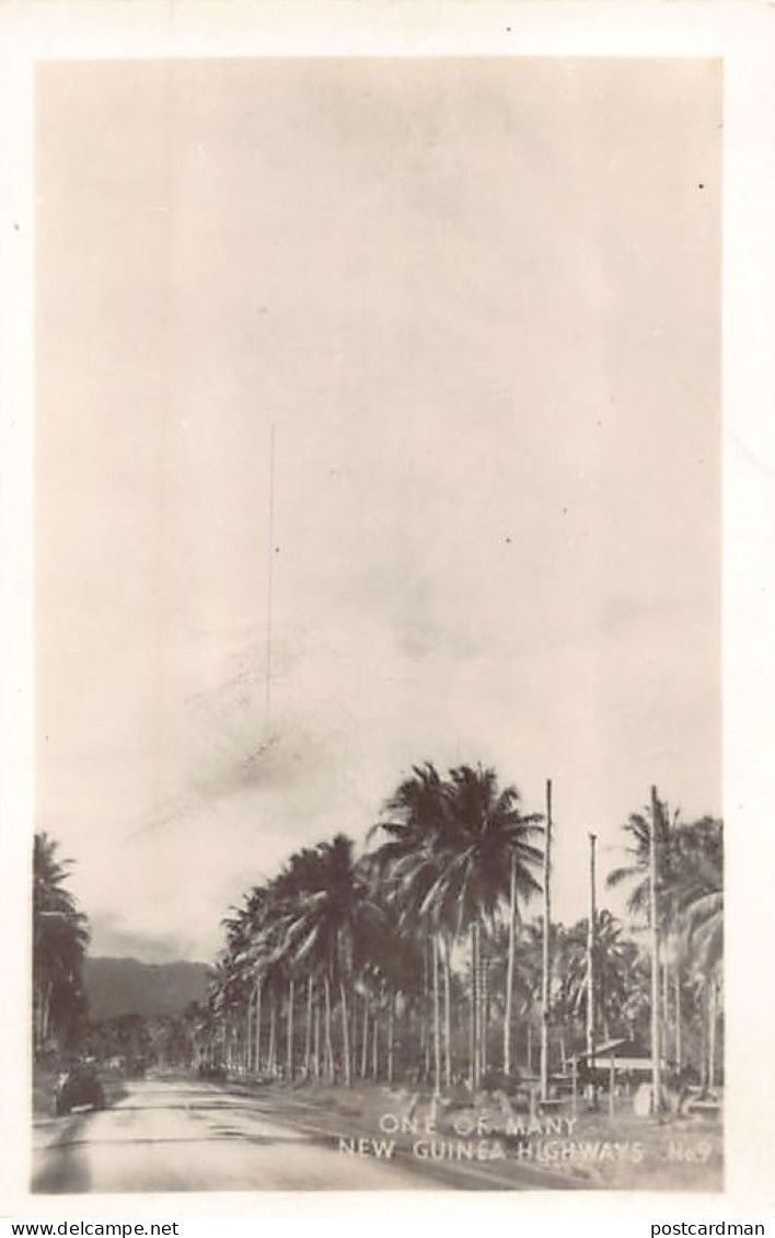 Papua New Guinea - One Of The Many New Guinea Highways - World War Two - Publ. Grogan Photo Co. 9 - Papouasie-Nouvelle-Guinée