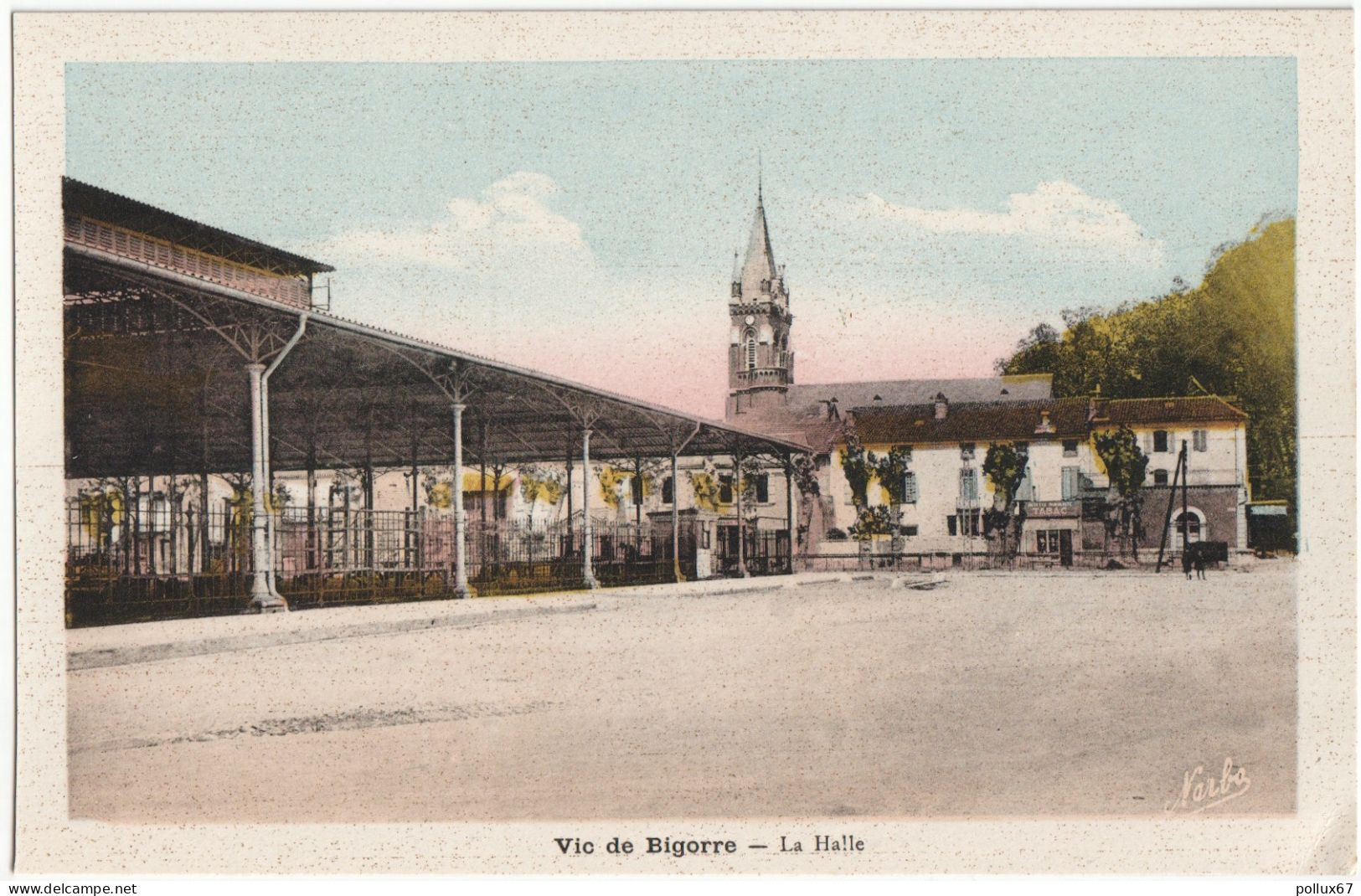 CPA DE VIC DE BIGORRE  (HAUTES-PYRÉNÉES)  LA HALLE - Vic Sur Bigorre