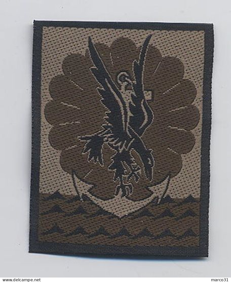 Tissu: 11° BRIGADE PARACHUTISTE BASSE VISIBILITÉ - Army