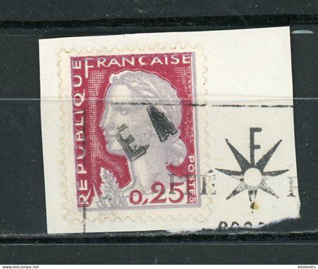 ALGÉRIE : M. DE DECARIS - (SURCH. EA) N° Yvert 355 Obli. RÉPUBLIQUE FRANÇAISE NON RAYÉ (SUR FRAGMENT) - Algérie (1962-...)