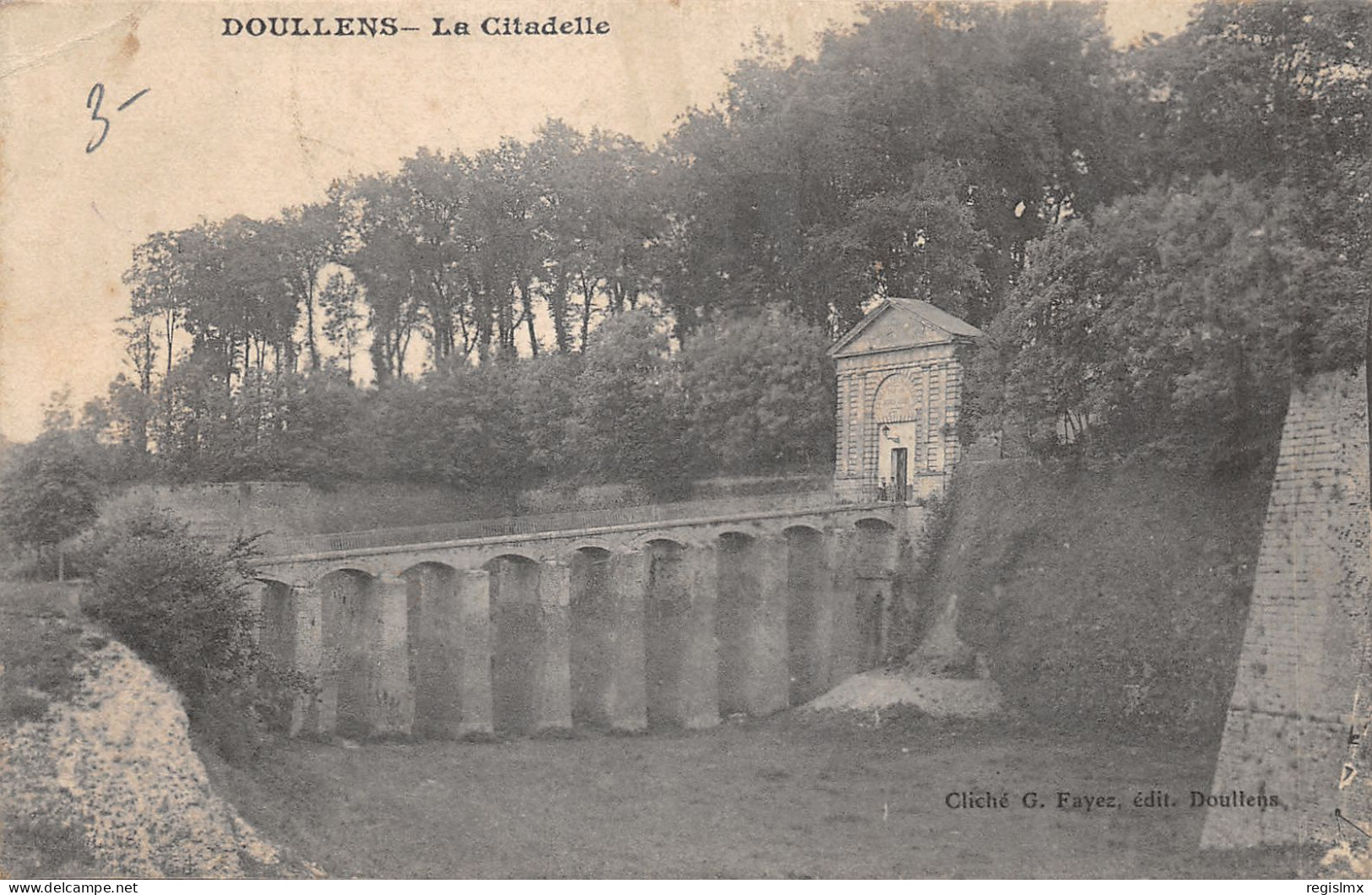 80-DOULLENS-N°2164-G/0123 - Doullens