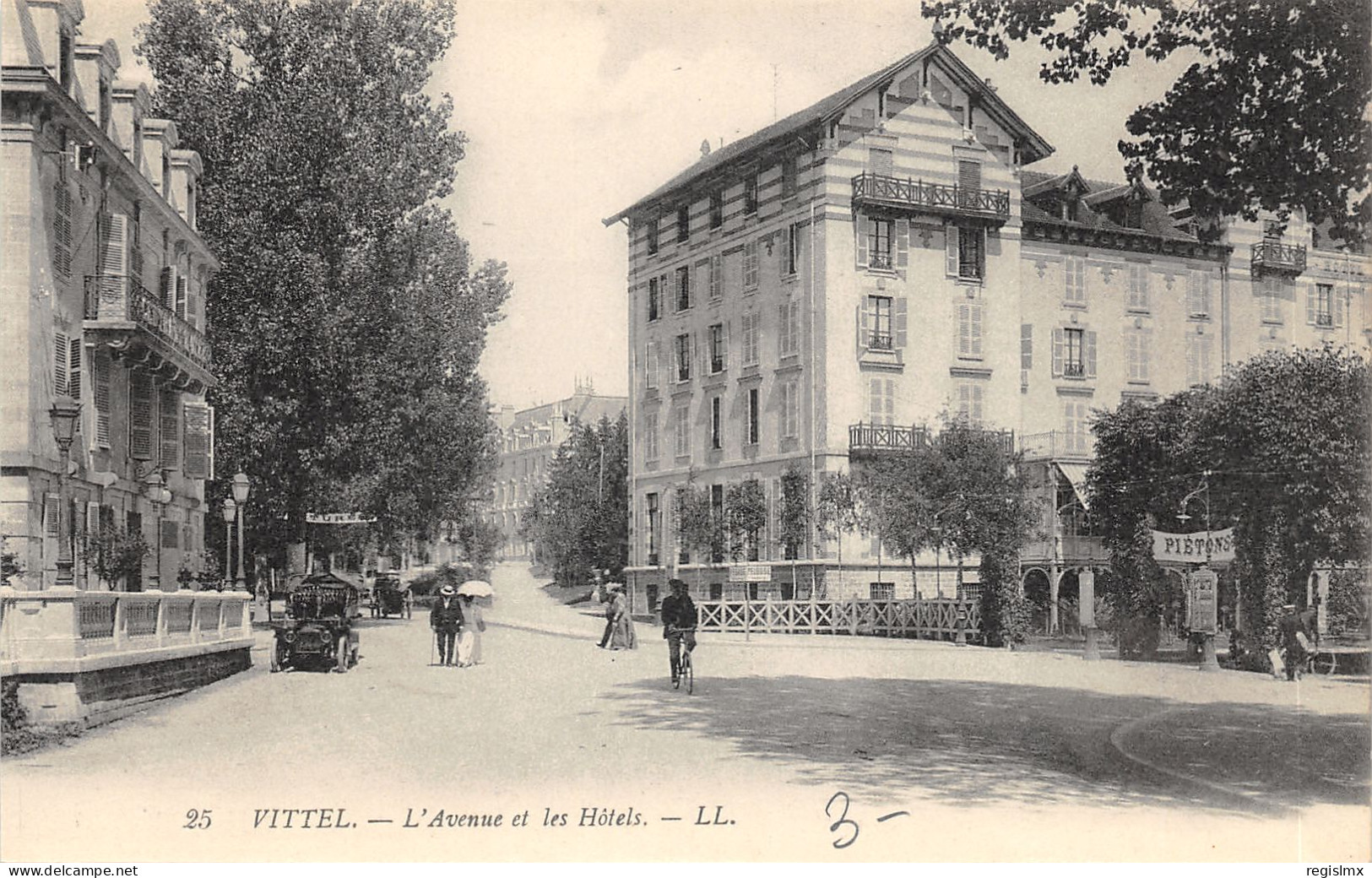 88-VITTEL-N°2165-B/0241 - Contrexeville