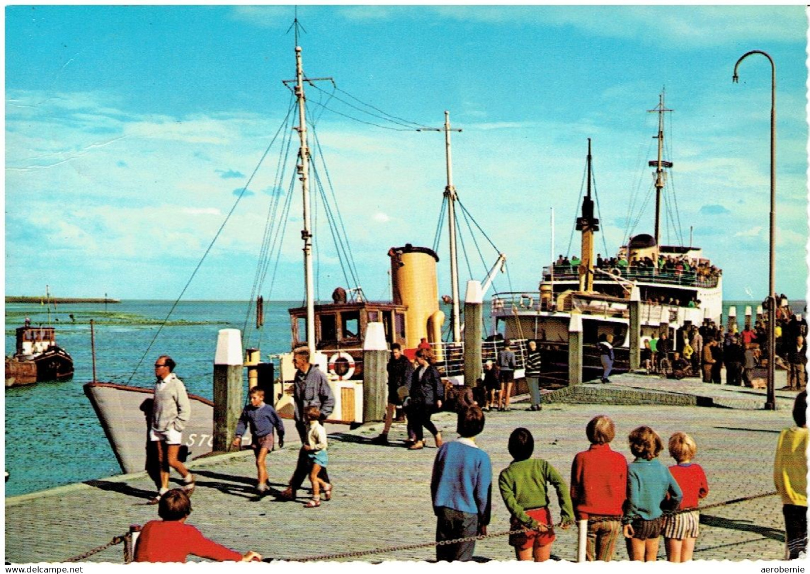 VLIELAND (Niederlande) - Bootsanleger - Steamers