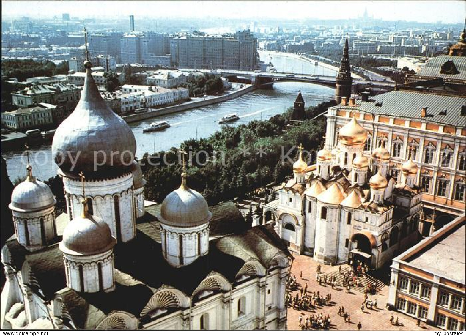 72532338 Moscow Moskva Kremlin Cathedral Square   - Rusland