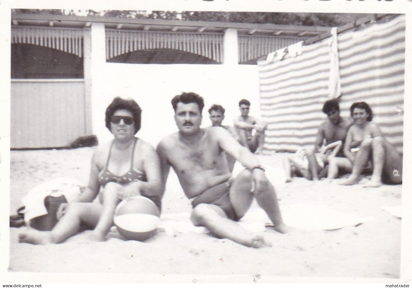 Old Real Original Photo - Naked Man Woman On The Beach - Ca. 8.5x6 Cm - Anonymous Persons