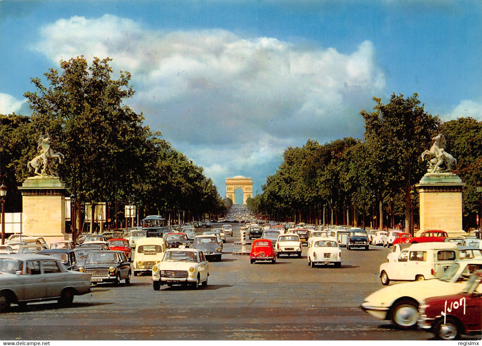 75-PARIS LES CHAMPS ELYSEES-N°T2664-B/0359 - Champs-Elysées