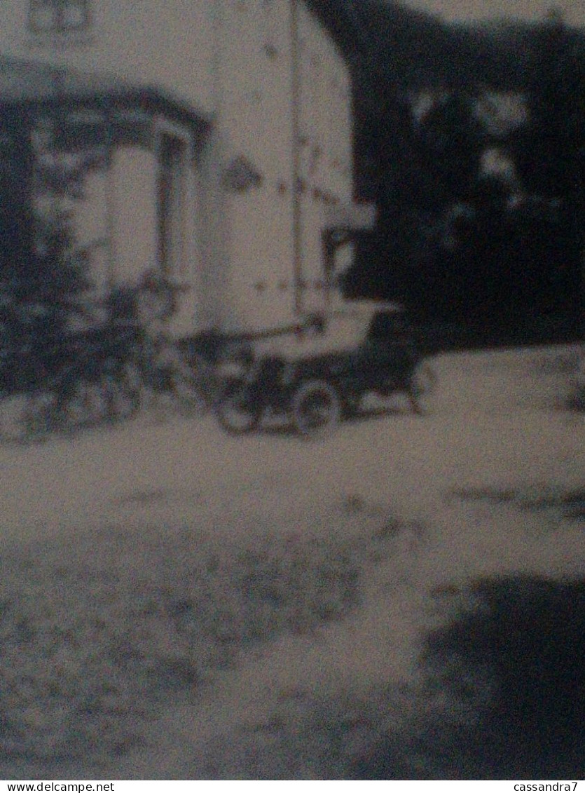 Véhicule Ancien Rare - Hôtel - Le Modern Hôtel L. Piot - Monestier De Clermont Isère - Tel. 13 - A.M. - Buses & Coaches