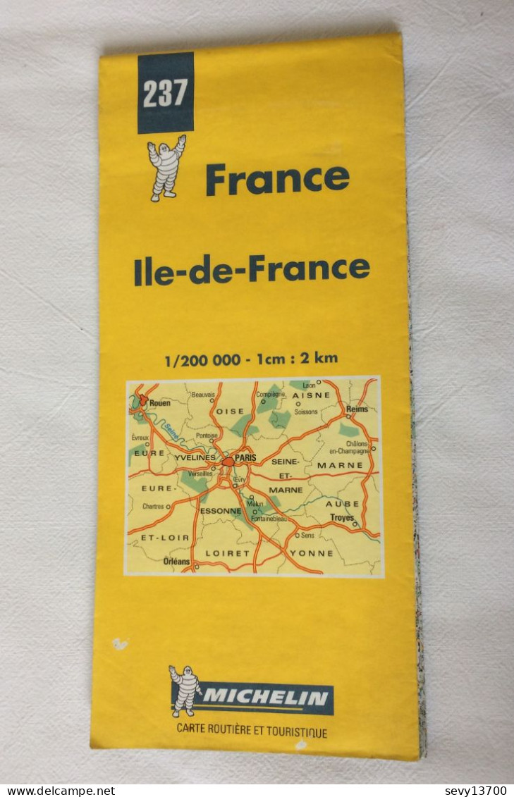 Carte Routière Michelin 237 Ile De France Année 2001 - Strassenkarten