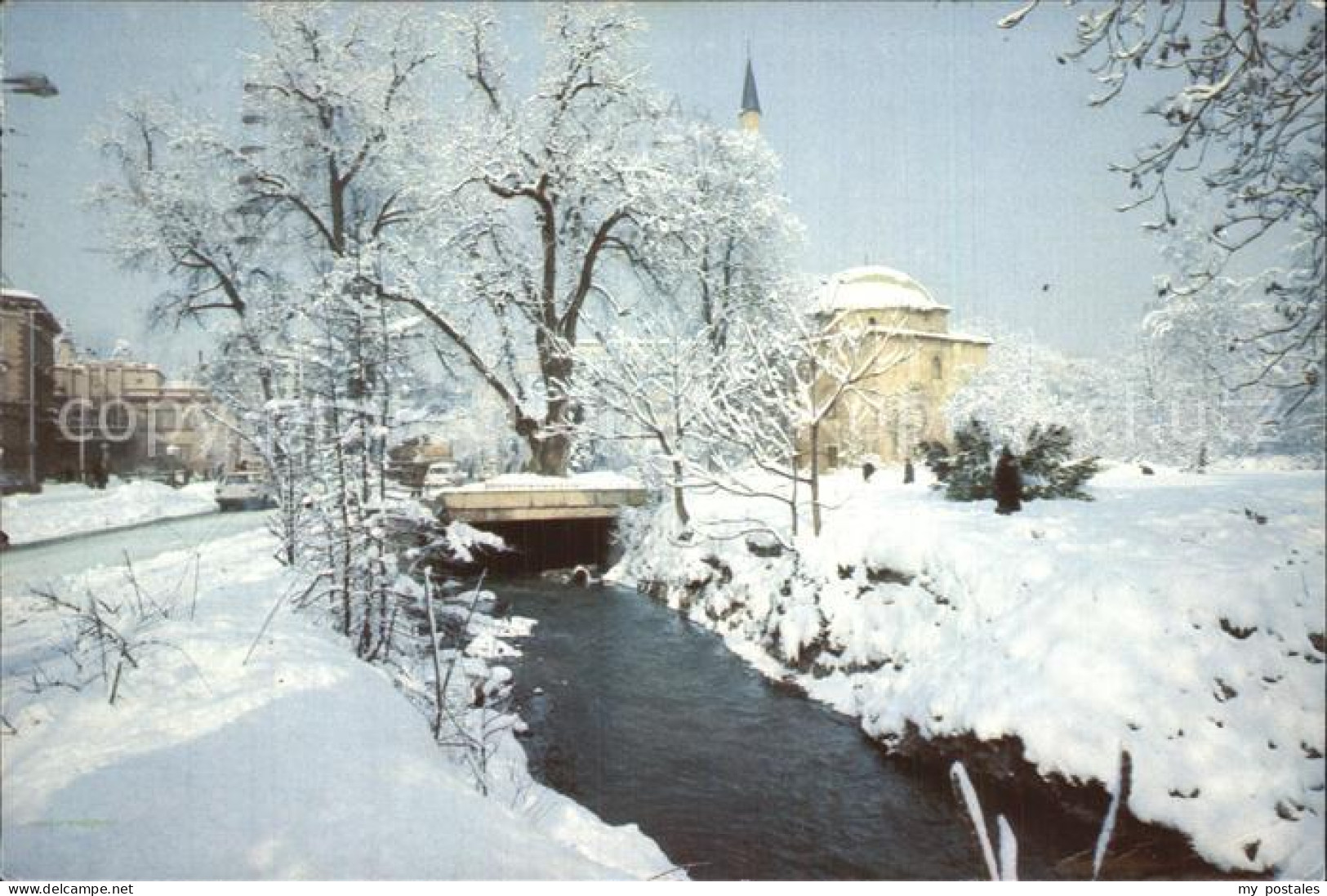 72528381 Sarajevo Bachlauf Winterpanorama Sarajevo - Bosnia And Herzegovina