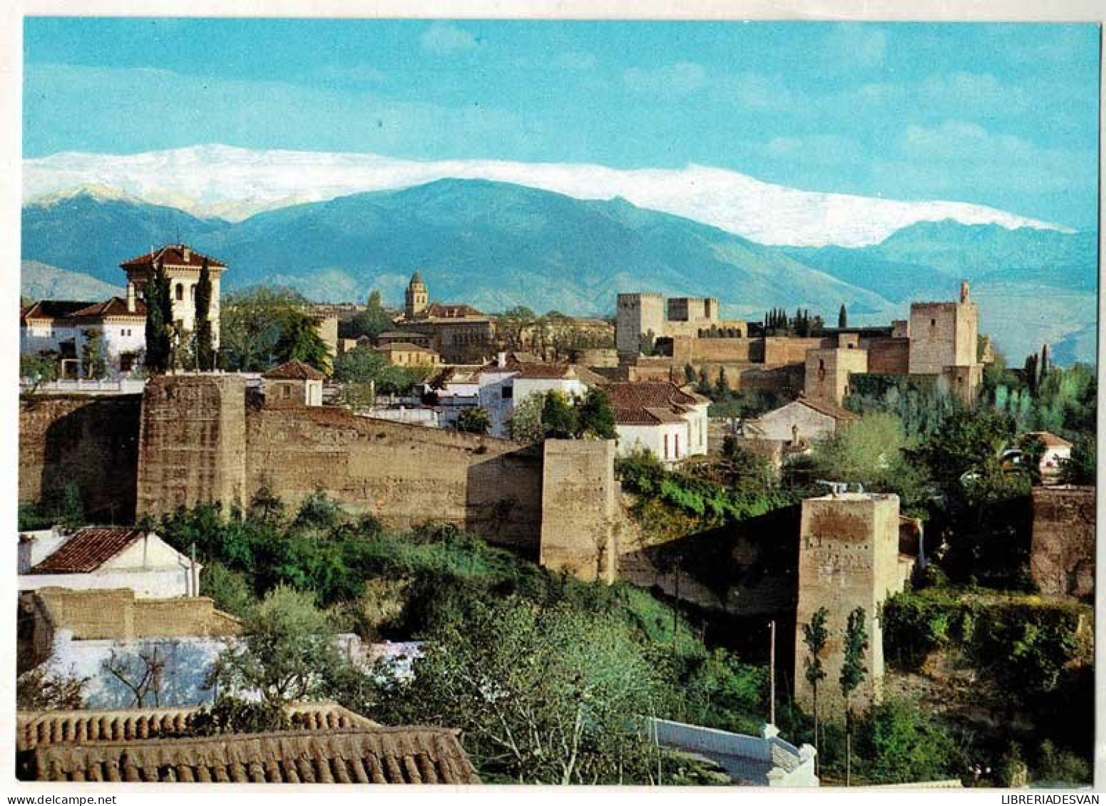 Postal Granada. Alhambra, Vista General Con Sierra Nevada No. 3101 - Sonstige & Ohne Zuordnung