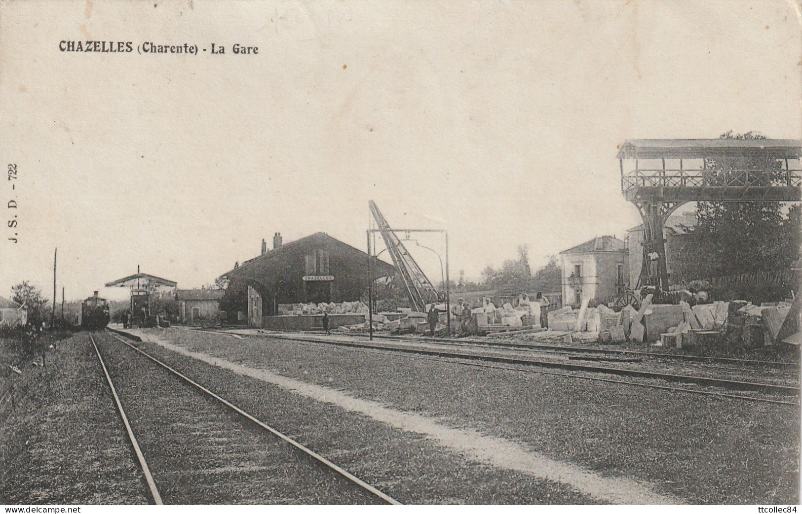 CPA-16-CHAZELLES-La Gare - Other & Unclassified