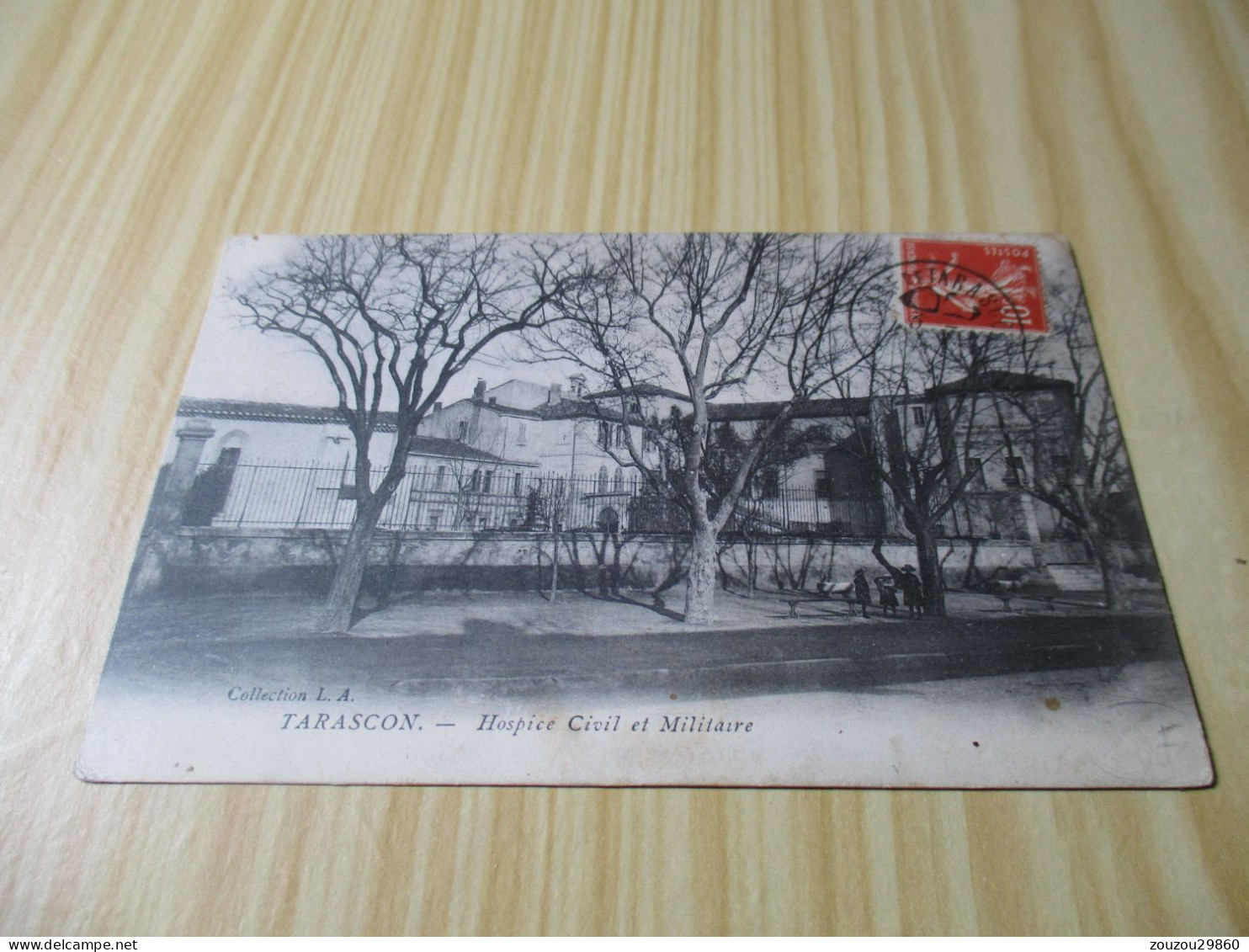 CPA Tarascon (13).Hôpital Civil Et Militaire - Carte Animée. - Tarascon