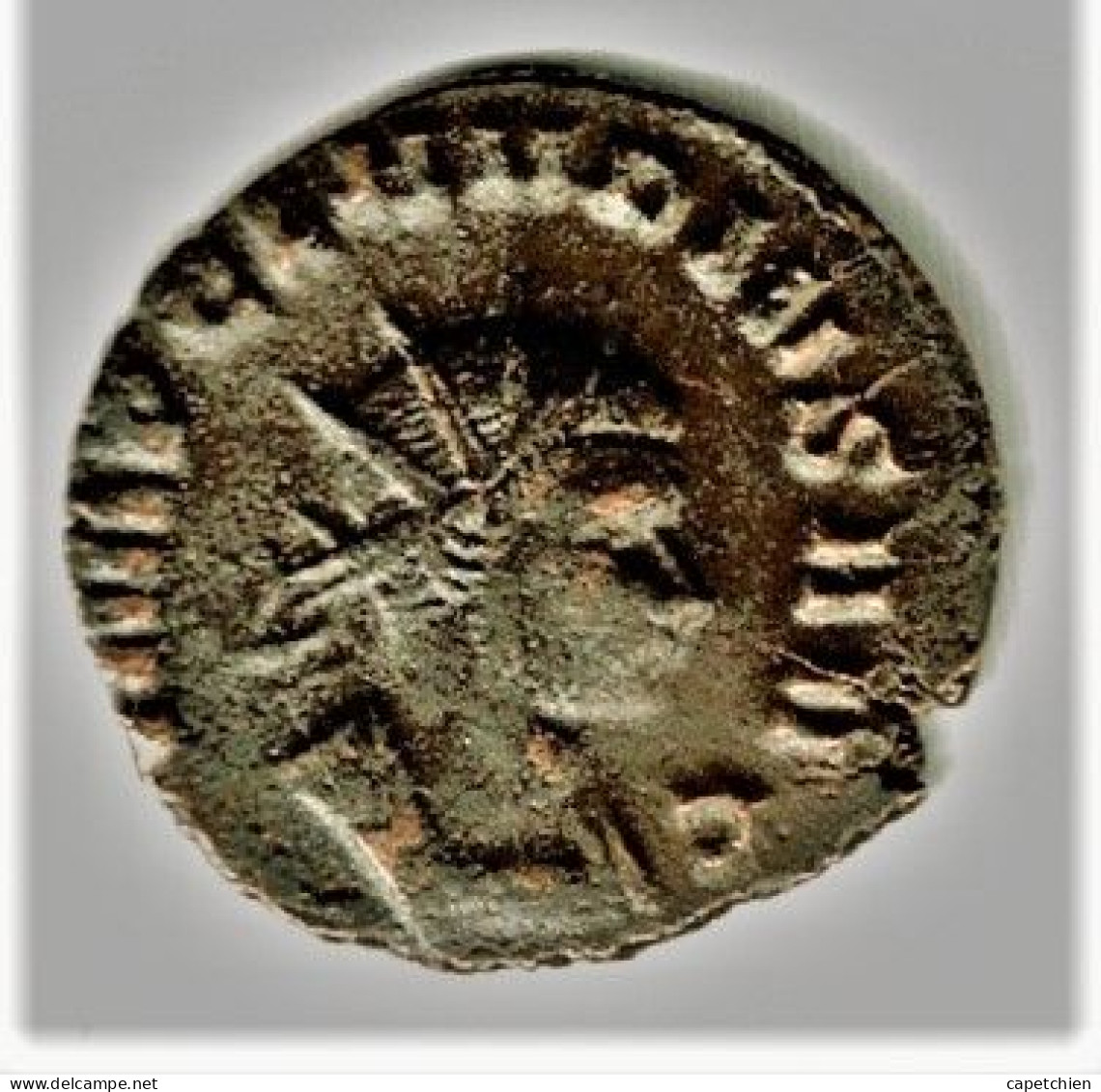 JOLI PETIT BRONZE ROMAIN  / CLAUDE II LE GOTHIQUE / 2.60 G  / 19 Mm / - The Military Crisis (235 AD To 284 AD)