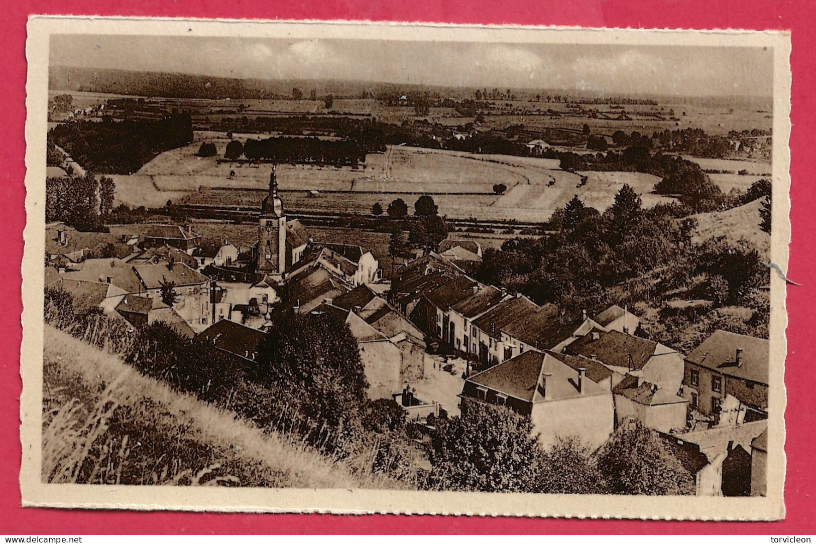 C.P. Chassepierre =  Vue Panoramique - Florenville