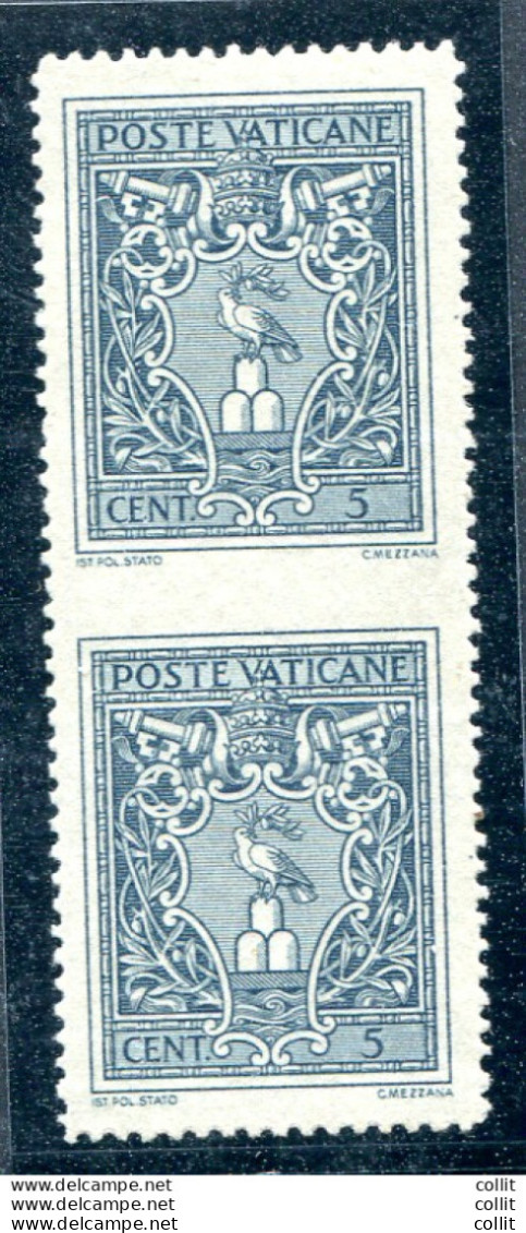 Medaglioncini Cent. 5 Varietà Coppia Non Dentellata In Mezzo - Unused Stamps