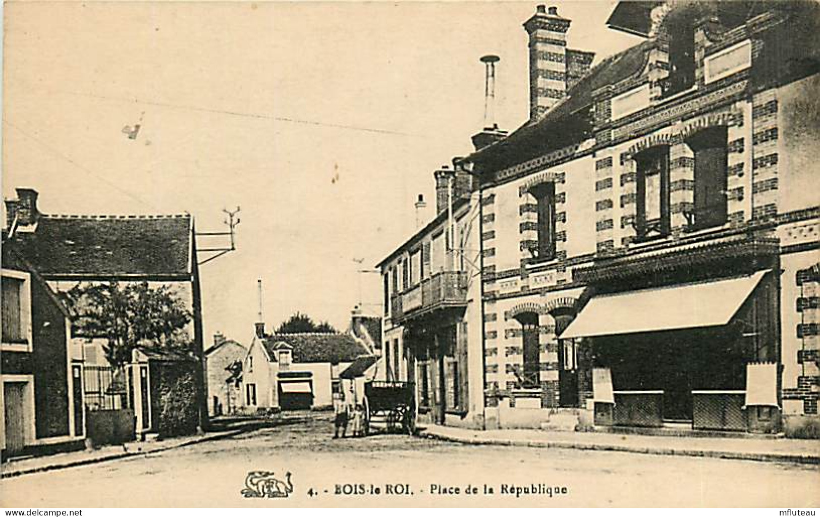 77* BOIS LE ROI  Place De La Republique         RL08.0475 - Bois Le Roi