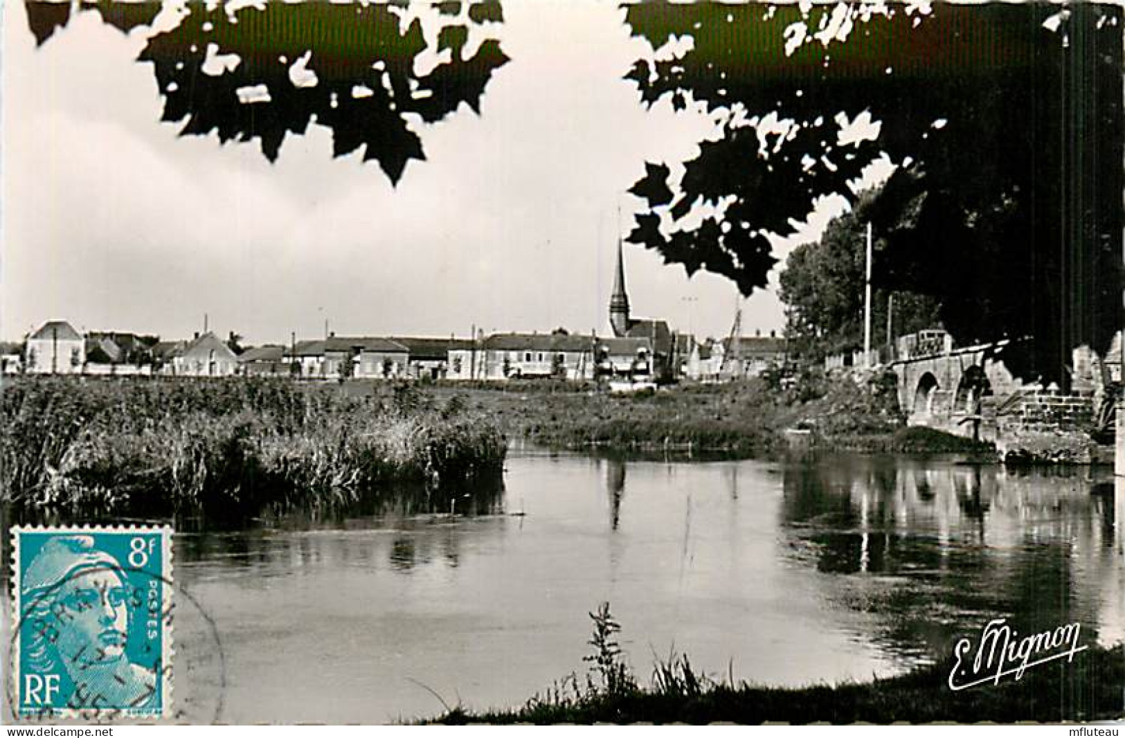 77* BRAY SUR SEINE   Pont Et Locher De  Mouy  (CPSM 9x14cm)      RL08.0412 - Bray Sur Seine