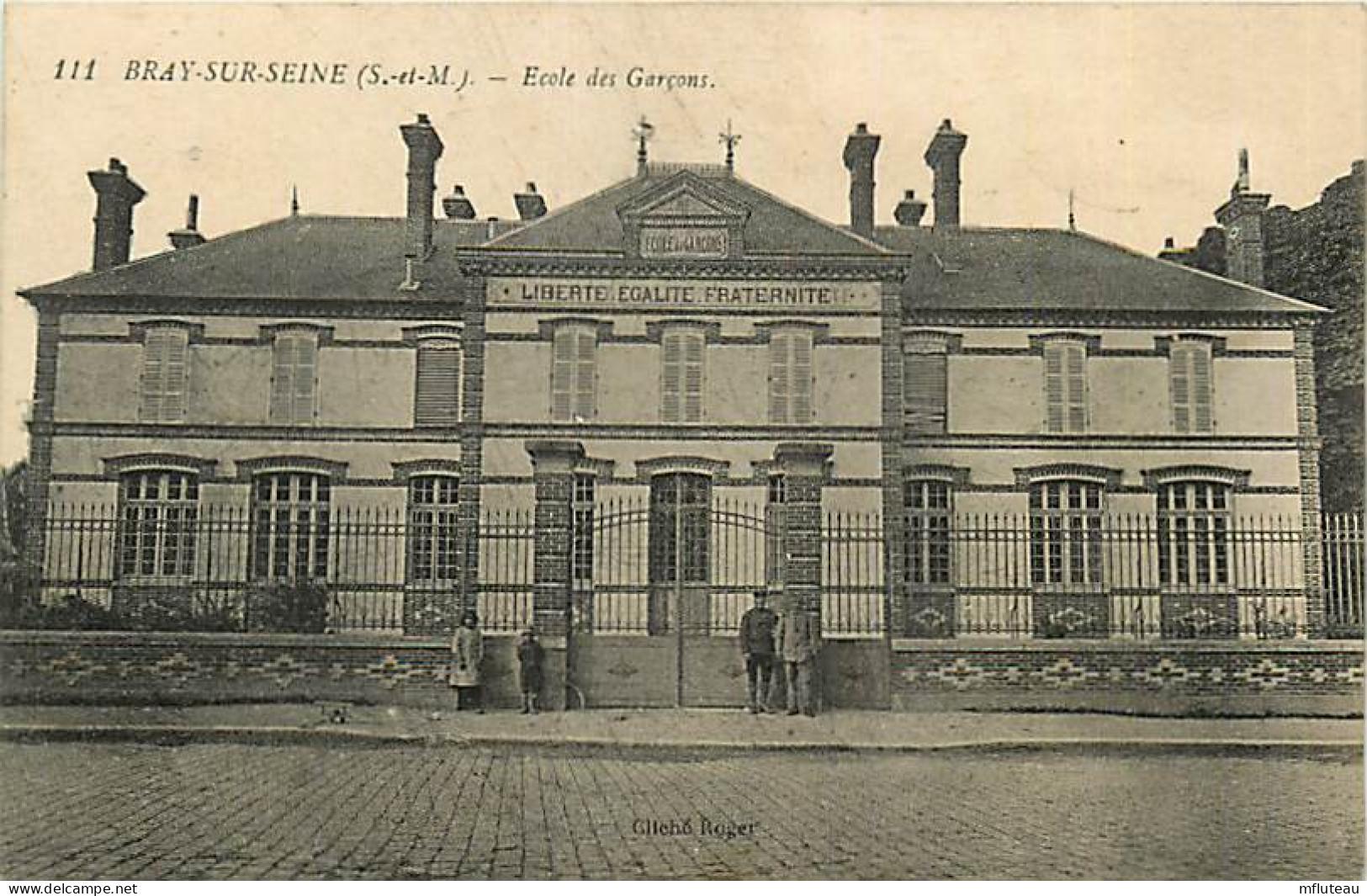 77* BRAY SUR SEINE  Ecole Des Garcons         RL08.0402 - Bray Sur Seine