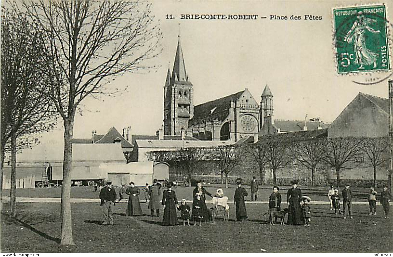 77* BRIE COMTE ROBERT Place Des Fetes           RL08.0937 - Brie Comte Robert