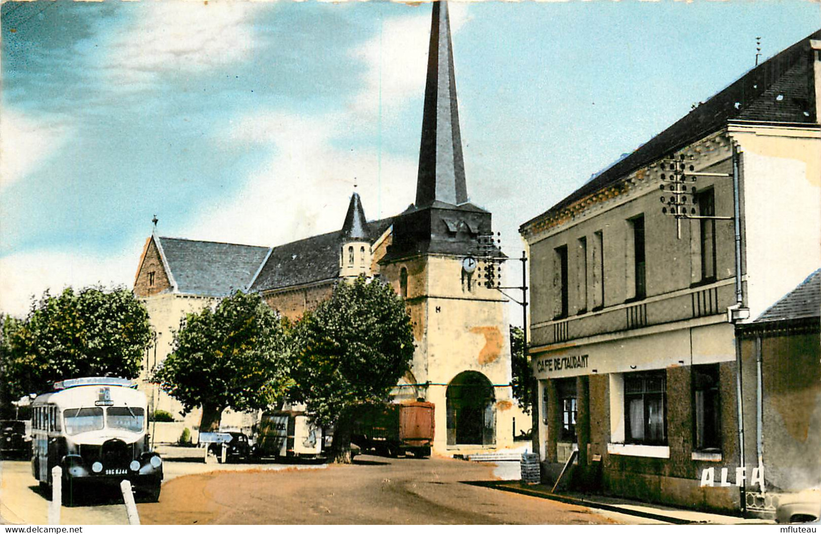 85* NOTRE DAME DE MONTS  Hotel Du Centre  (CPSM 9x14cm)       RL09.0844 - Other & Unclassified