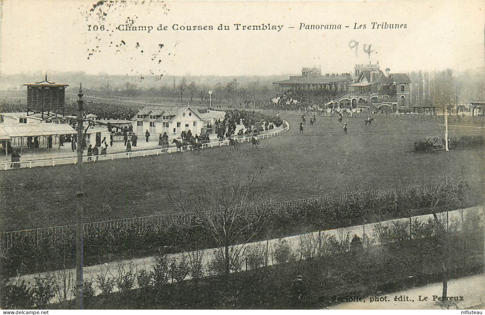 94* LE TREMBLAY Champ De Courses  -vue Generale  Tribunes    RL10.1148 - Autres & Non Classés