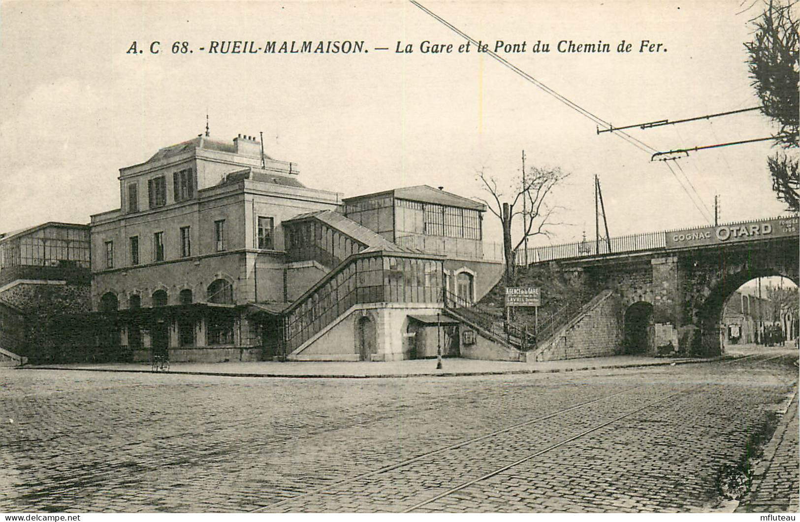 92* RUEIL MALMAISON La Gare   RL10.0736 - Rueil Malmaison