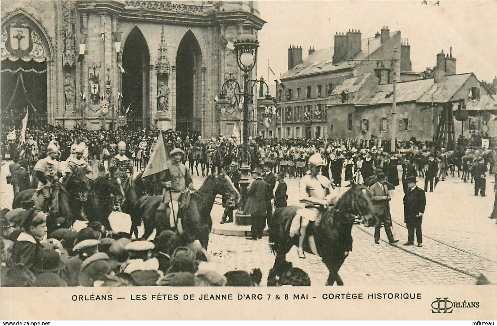 45* ORLEANS -  Fete Jeanne D Arc -  Devant La Cathedrale     RL11.0268 - Orleans