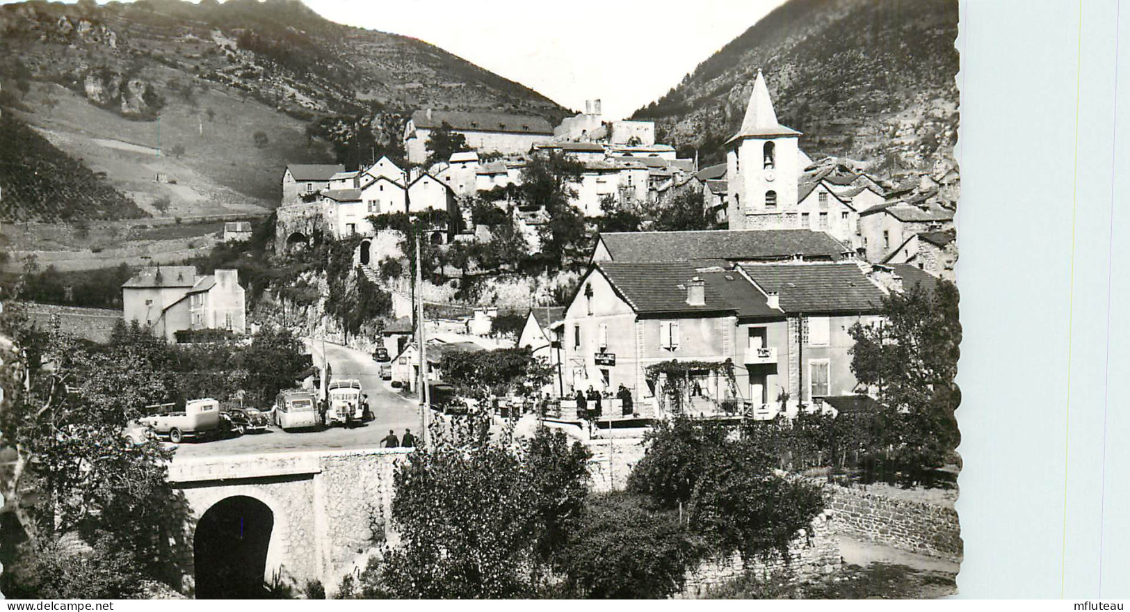 48* STE ENIMIE  Vue Generale    (CPSM 9x14cm)      RL11.0374 - Autres & Non Classés