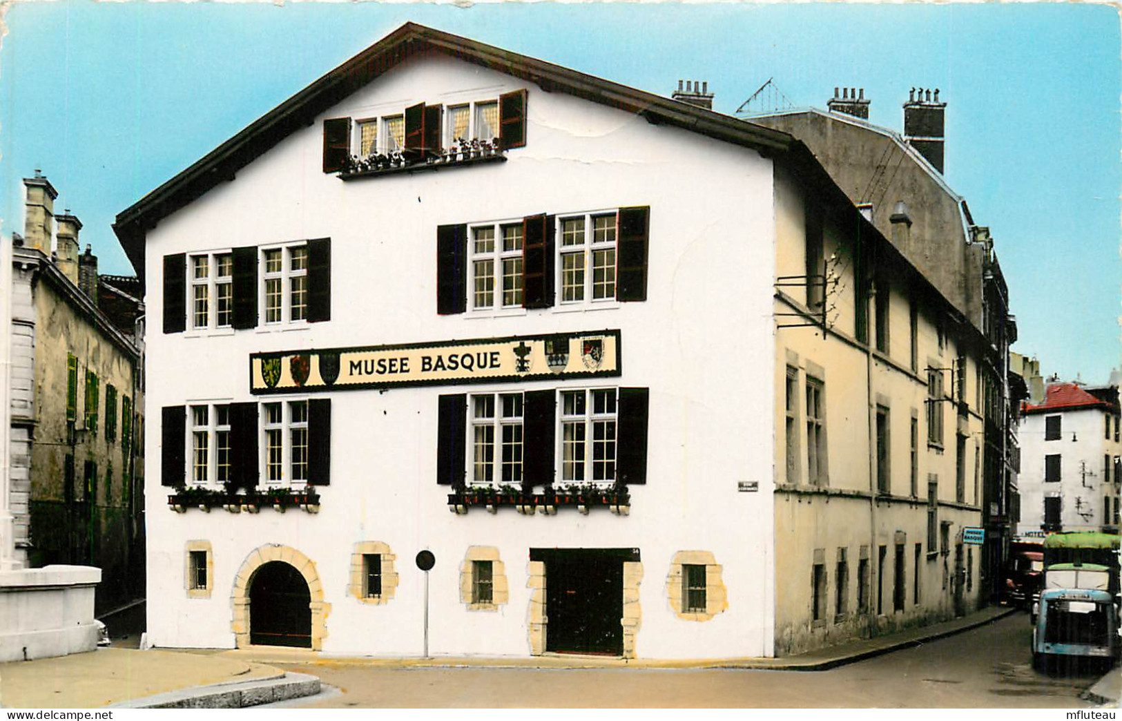 64* BAYONNE   Musee Basque  CPSM (9x14cm)    RL12.0364 - Bayonne