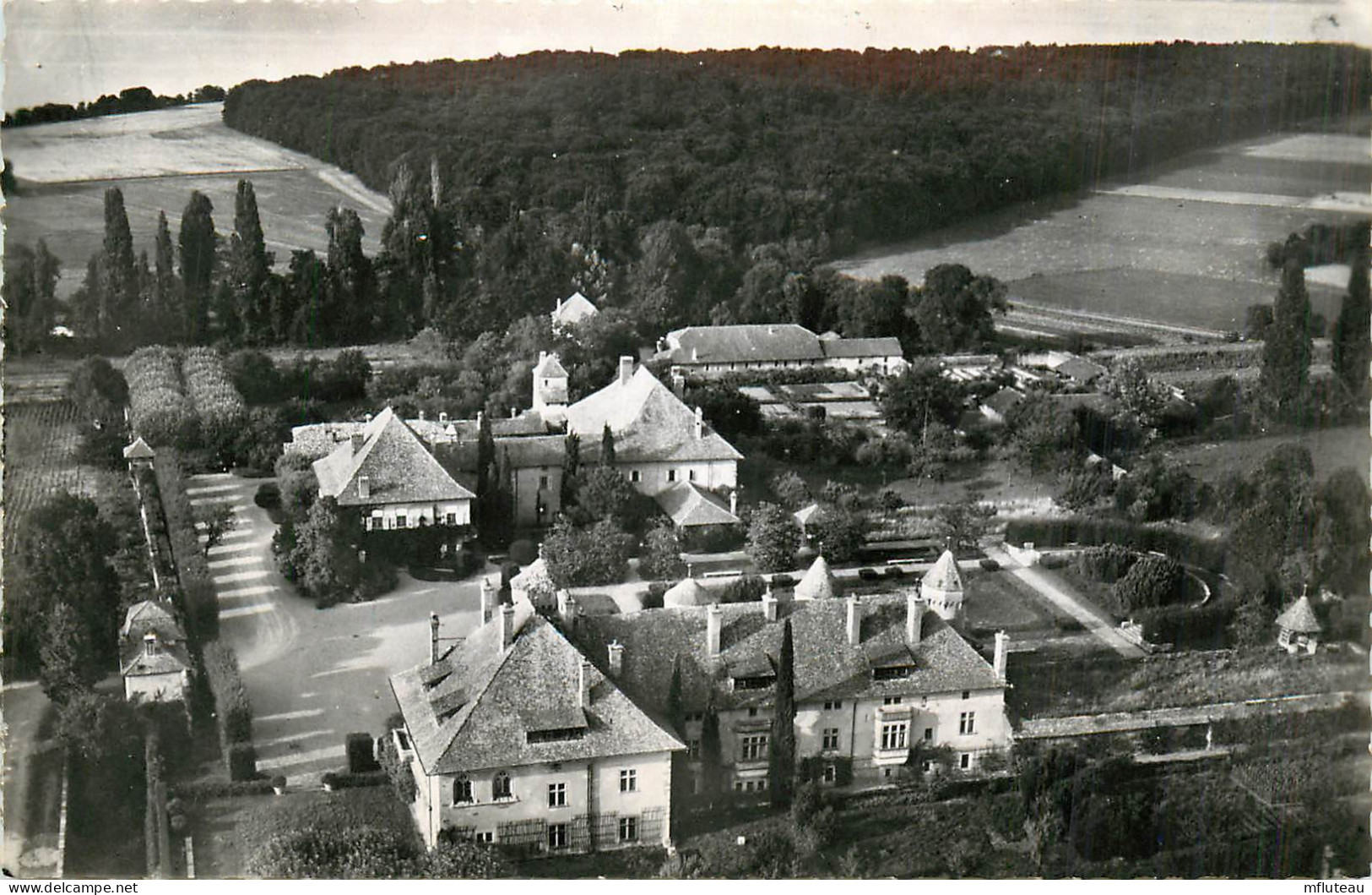 74* THONON LES BAINS Chateau  De Ripaille  CPSM (9x14cm)    RL12.0857 - Thonon-les-Bains