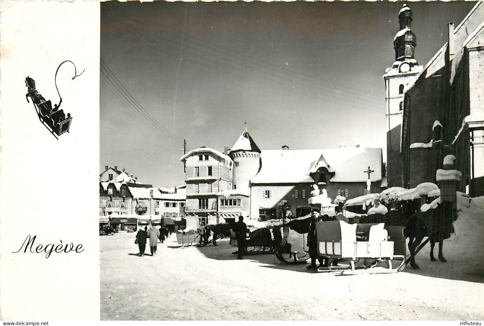 74* MEGEVE  Place De L Eglise  CPSM (9x14cm)     RL12.0856 - Megève