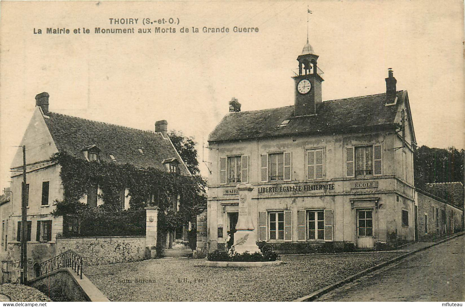 78* THOIRY  Mairie Et Monument Aux Morts     RL13.0149 - Thoiry