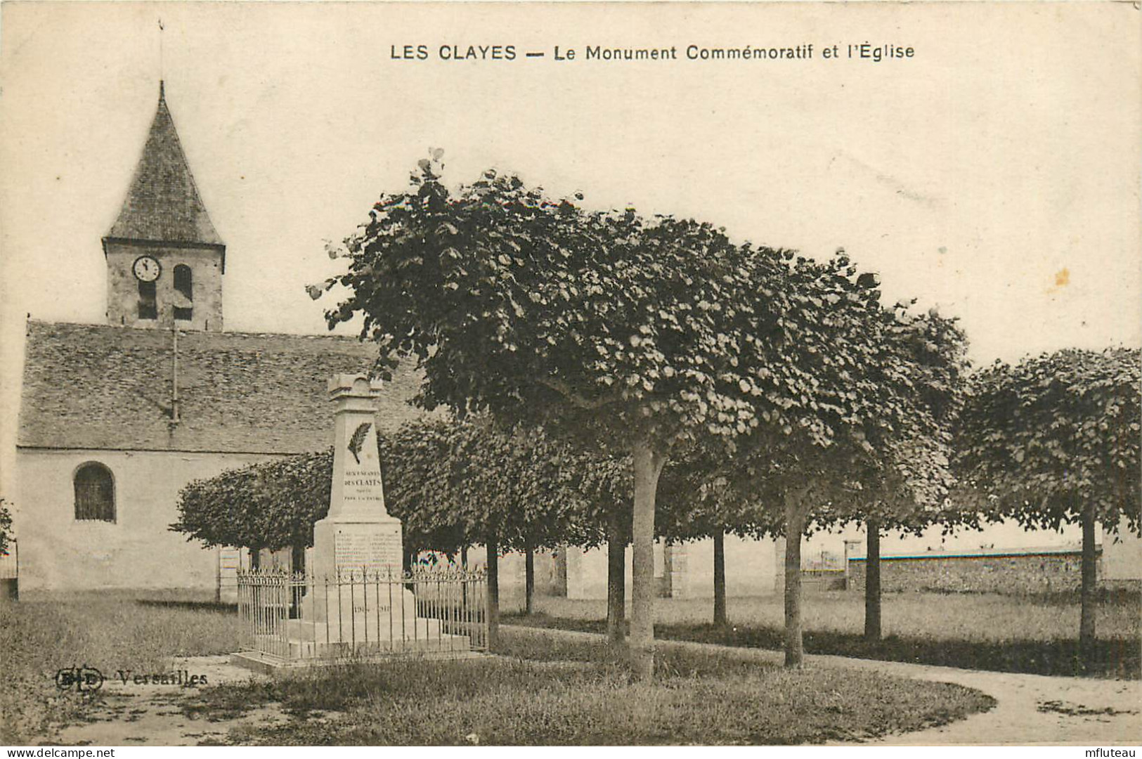 78* LES CLAYES  Monument Aux Morts Et Eglise    RL13.0148 - Les Clayes Sous Bois