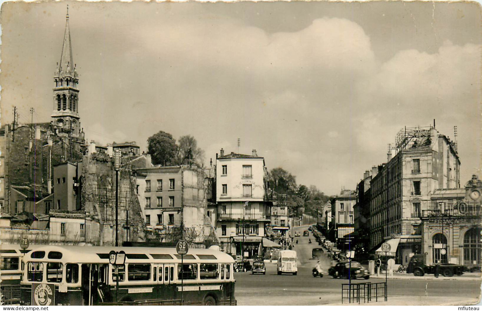 92* ST CLOUD Place Clemenceau   (CPSM 9x14cm)   RL13.0863 - Saint Cloud