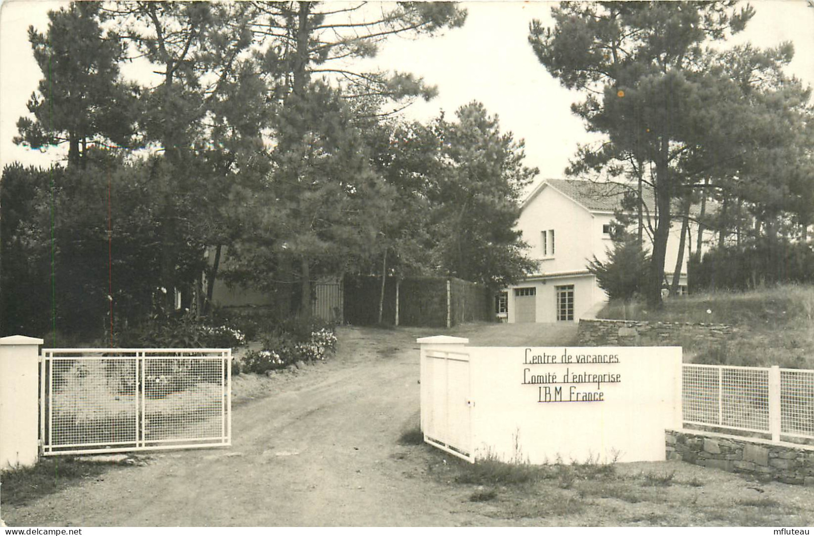 85* ST JEAN DE MONTS  Centre De Vacance Entreprise IBM  (CPSM 9x14cm)    RL13.0553 - Saint Jean De Monts