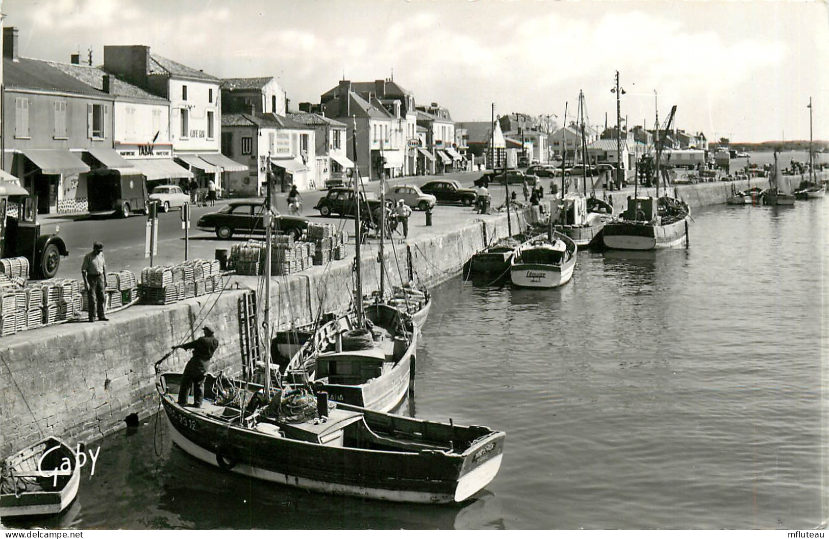 85* ST GILLES CROIX DE VIE  Quais Du Port  (CPSM 9x14cm)     RL13.0536 - Saint Gilles Croix De Vie