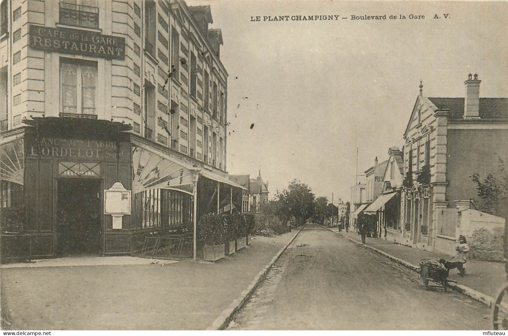 94* LE PLANT CHAMPIGNY  Bd De La Gare    RL13.1193 - Autres & Non Classés