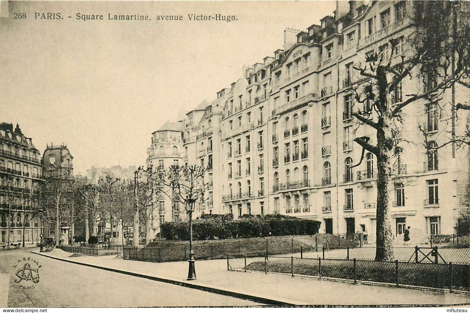75* PARIS (16)   Square Lamartine  Av Victor Hugo          RL27,0677 - Arrondissement: 16
