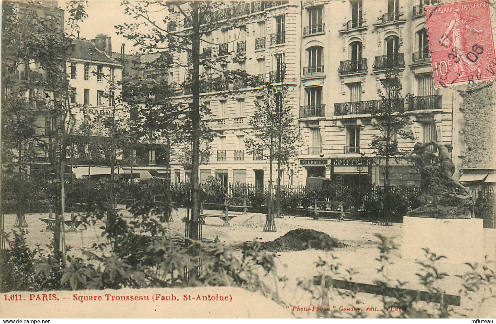 75* PARIS (12)    Square Trousseau       RL27,0591 - Arrondissement: 12