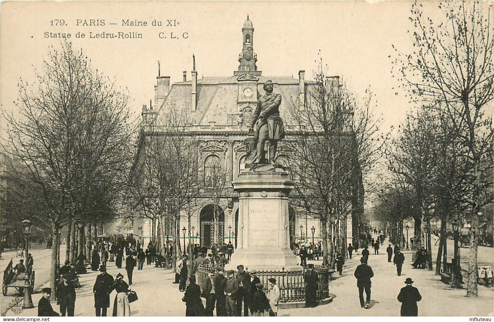 75* PARIS (11)   Mairie Du XI  - Statue Ledru Rollin        RL27,0574 - District 11