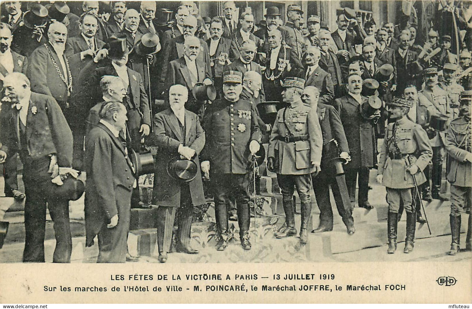 75* PARIS (4)  Fete De La Victoire 1919  M.POINCARE Mal Joffre Et Foch   RL27,0202 - Arrondissement: 04