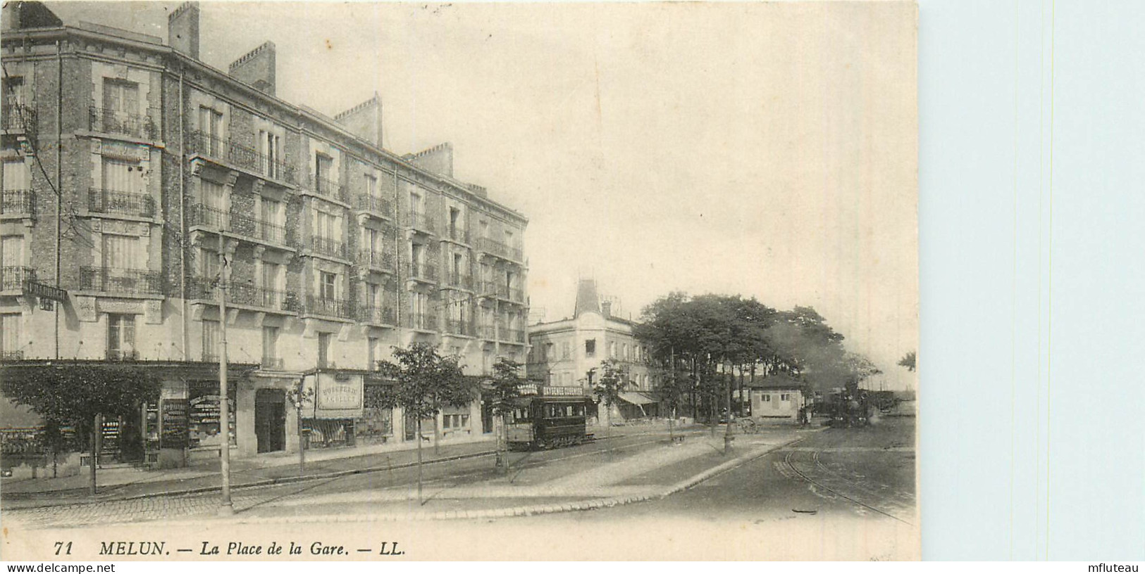 77* MELUN      Place De La Gare  RL27,1797 - Melun