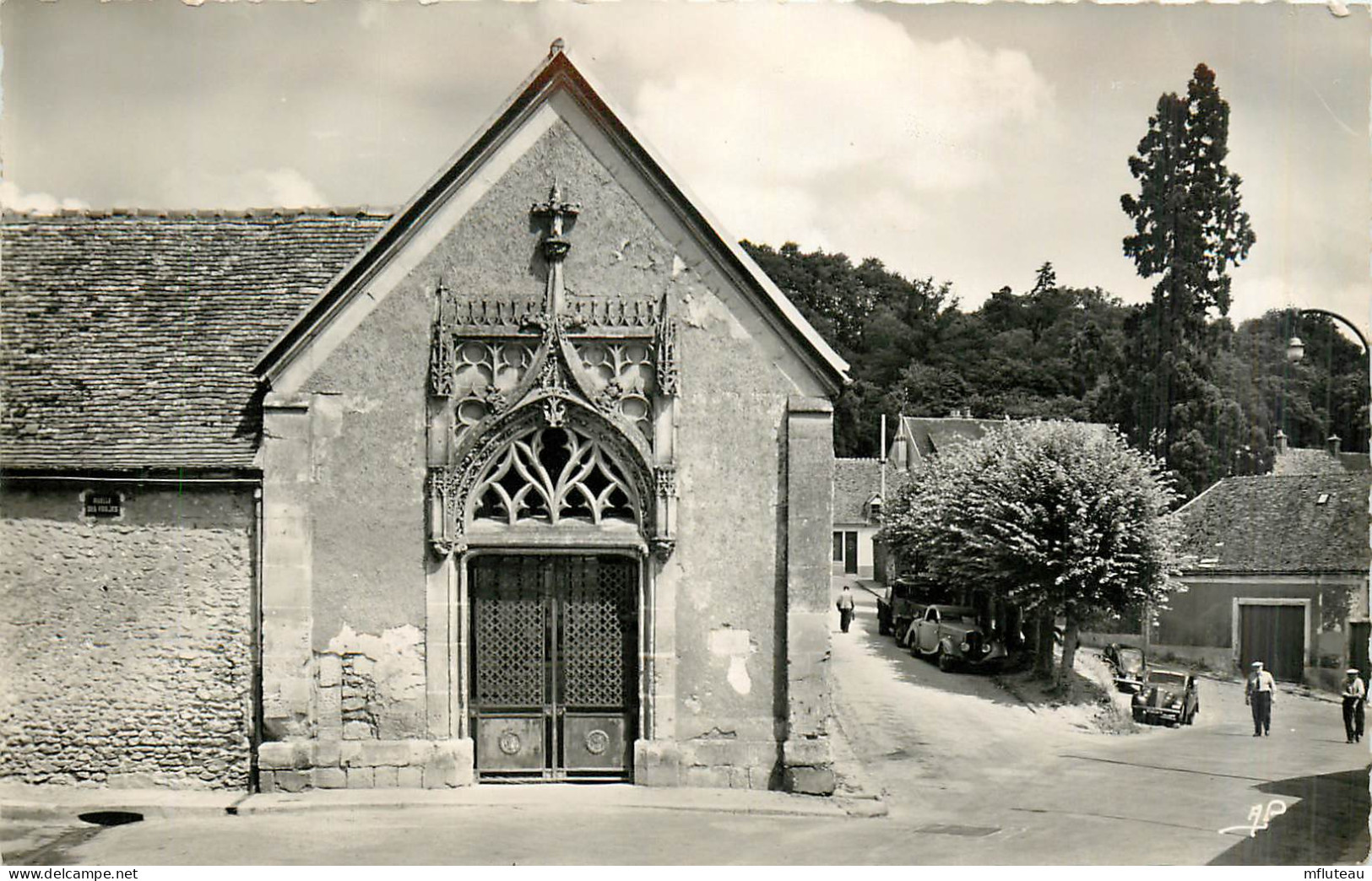 78* MONTFORT L AMAURY  Entree Du Cloitre (cpsm 9x14cm)       RL27,1940 - Mantes La Jolie