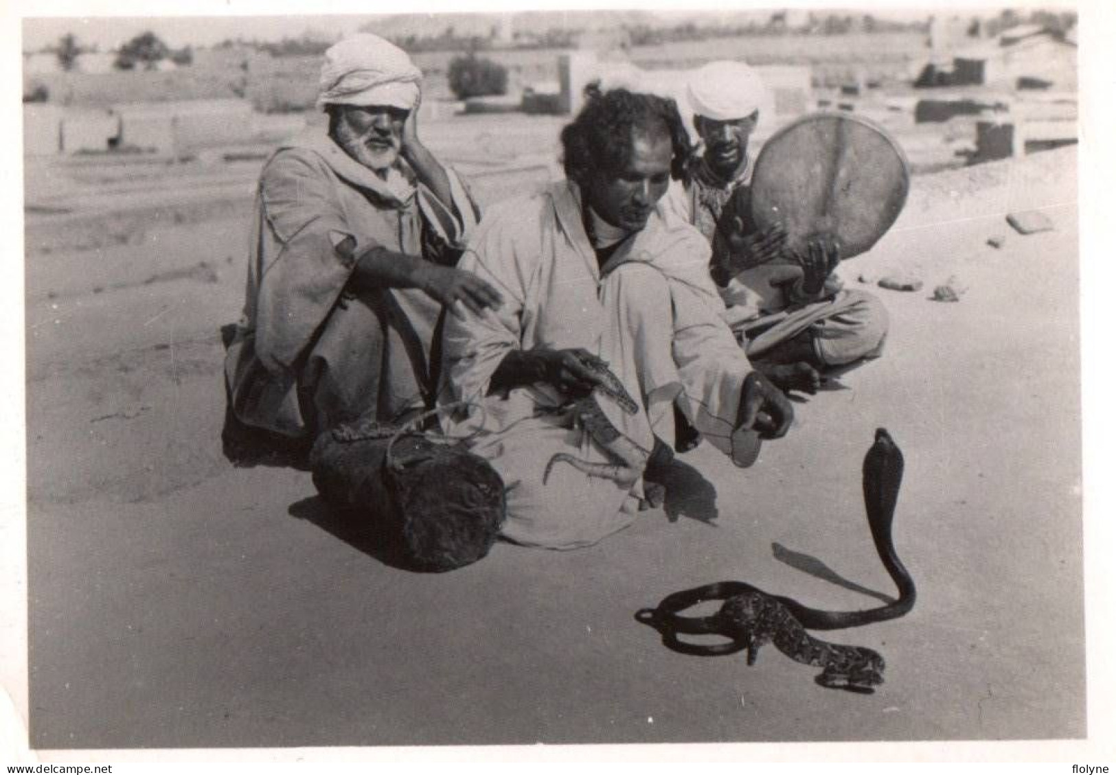 Marrakech - Photo Ancienne Originale - Un Charmeur De Serpent - Maroc Morocco - 6x8,7cm - Marrakesh