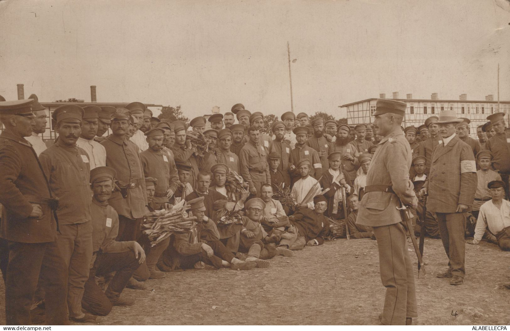 RARE CPA CARTE PHOTO - Prisonniers De Guerre 1915 - Militaires - 1914-1918  Gefangenenlager Ohrdruf - A Identifier - War 1914-18