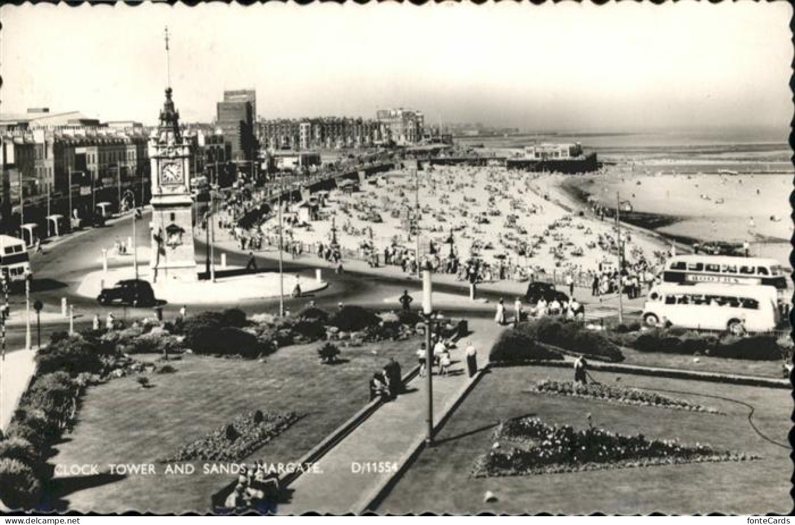 10990834 Margate UK Clock Tower And Sands Thanet - Other & Unclassified