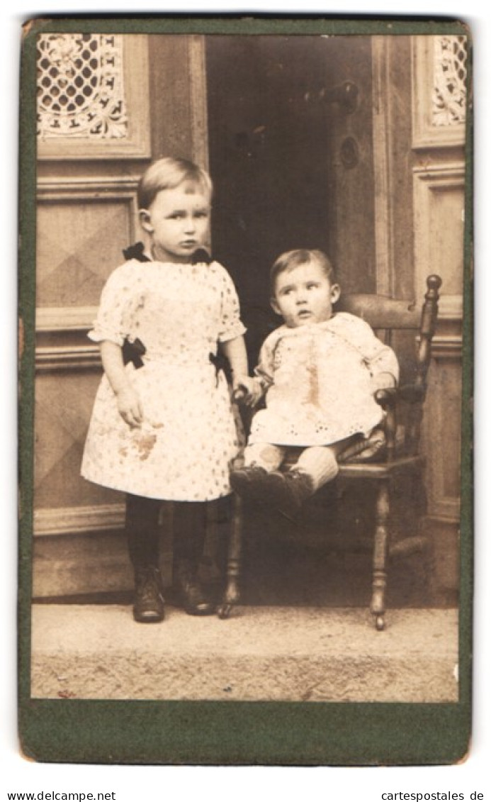 Fotografie W. Schmidt, Hamburg, Marienthalerstrasse, Portrait Kleines Mädchen Im Kleid Und Kleinkind  - Anonymous Persons